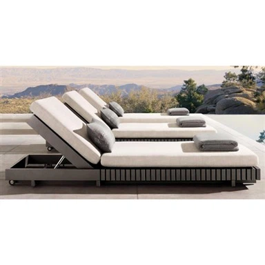 Γκρι αλουμινένια ξαπλώστρα